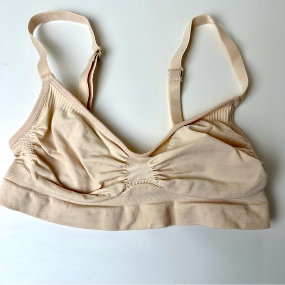 SKIMS Seamless Sculpt Bralette - Sand size Small - Picture 2 of 6